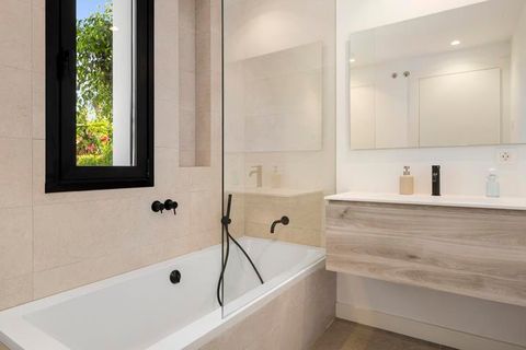 Villa a Marbella, Malaga, Marbella - € 3.345.000 | Ref: LUX5409 - foto 19