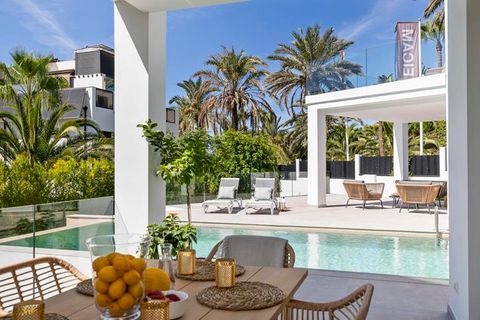 Villa a Marbella, Malaga, Marbella - € 3.345.000 | Ref: LUX5409 - foto 40