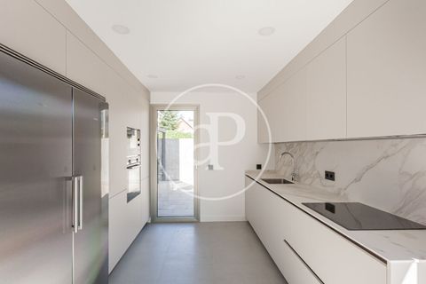 Villa i Madrid, Madrid, Madrid - € 2.190.000 | Ref: VMO2509012 - foto 8