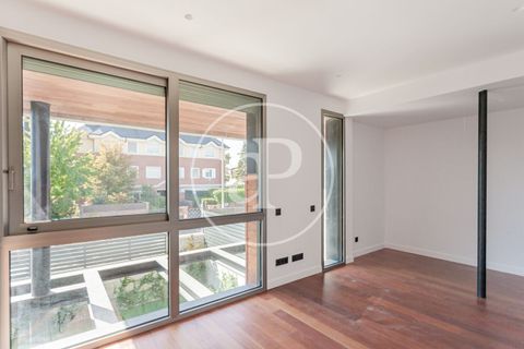 Villa i Madrid, Madrid, Madrid - € 2.190.000 | Ref: VMO2509012 - foto 27