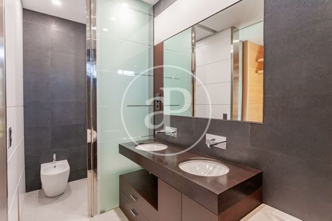 Villa i Madrid, Madrid, Madrid - € 2.190.000 | Ref: VMO2509012 - foto 30