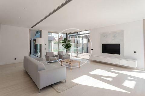 Villa i Madrid, Madrid, Madrid - € 2.190.000 | Ref: VMO2509012 - foto 6