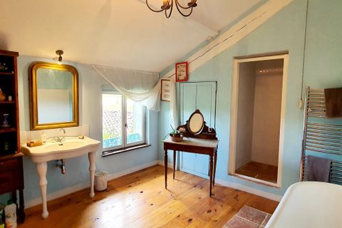 Villa a Duras, Lot-et-Garonne, Duras - € 498.200 | Ref: BVI82382 - foto 12