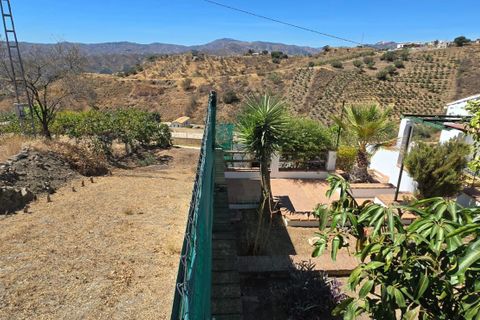 Landejendom i Velez Malaga, Malaga, Velez Malaga - € 249.000 | Ref: 118854 - foto 33