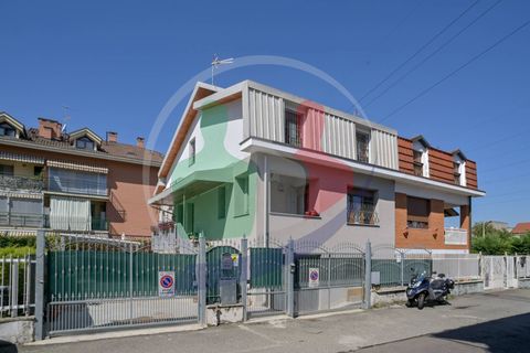 Villa a Nichelino, Turin, Nichelino - € 389.000 | Ref: 37401030 - via Meucci nichelino - foto 2