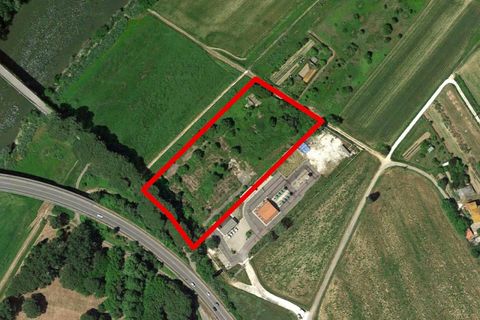 Helårsgrund i Pontedera, Pisa, Pontedera - € 100.000 | Ref: 2537185 - foto 21