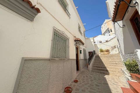 Villa i Salobrena, Granada, Salobrena - € 289.000 | Ref: GR3925/8251 - foto 2