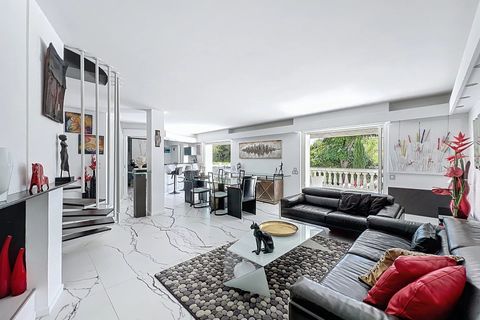 Villa i Antibes, Alpes-Maritimes, Antibes - € 2.300.000 | Ref: HH-15922560 - foto 3