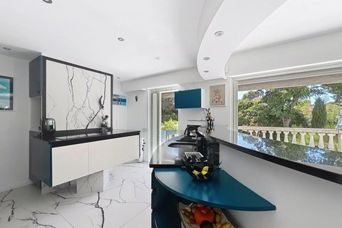 Villa i Antibes, Alpes-Maritimes, Antibes - € 2.300.000 | Ref: HH-15922560 - foto 5