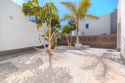 Villa i Adeje, Tenerife, Adeje - € 1.075.000 | Ref: 6377I - foto 12