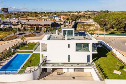 Villa i Silves, Faro, Silves - € 1.480.000 | Ref: SVP2425 - foto 42
