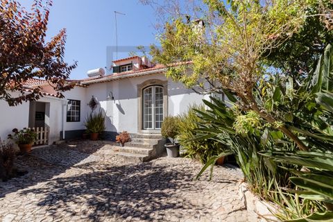 Villa i Almocageme, Lisbon, Almocageme - € 950.000 | Ref: CAS_75 - foto 1