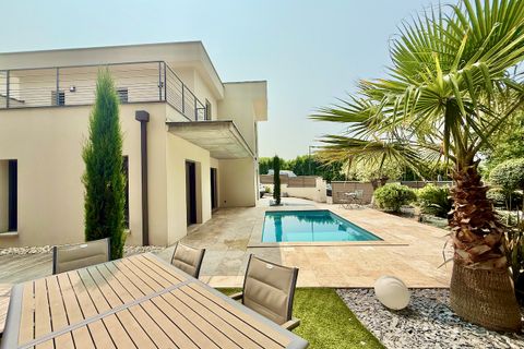 Villa i Vienne, Isere, Vienne - € 585.000 | Ref: 1041b - foto 1