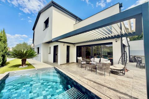 Villa a Vienne, Isere, Vienne - € 465.000 | Ref: 1054 - foto 3
