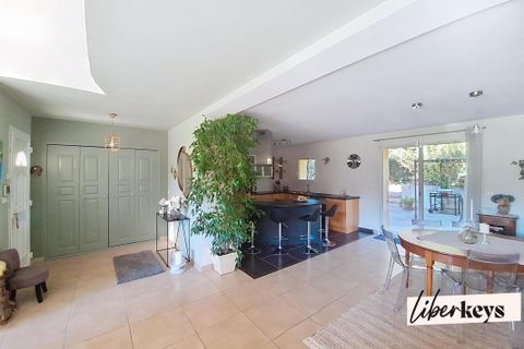 Villa i Istres, Bouches-du-Rhone, Istres - € 770.000 | Ref: DOM17903 - foto 7