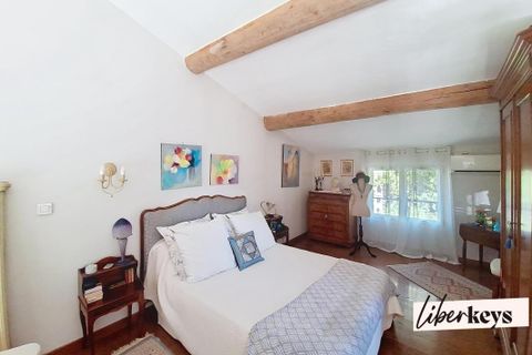 Villa i Istres, Bouches-du-Rhone, Istres - € 770.000 | Ref: DOM17903 - foto 9