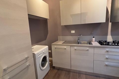 Apartament a Florence, Florence, Florence - € 1.150/mes | Ref: a25328 - foto 5
