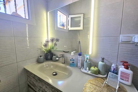 Villa i Torrevieja, Alicante, Torrevieja - € 495.000 | Ref: MLSC7436176 - foto 29
