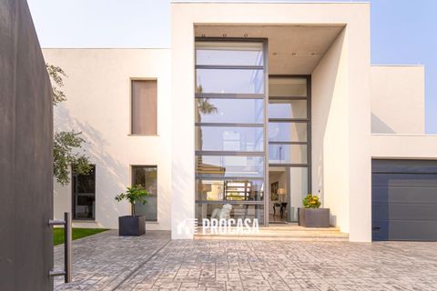 Villa a Empuriabrava, Gerona, Empuriabrava - € 2.995.000 | Ref: 3968 - foto 9