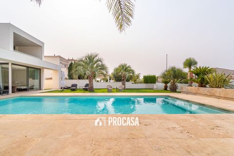 Villa a Empuriabrava, Gerona, Empuriabrava - € 2.995.000 | Ref: 3968 - foto 15