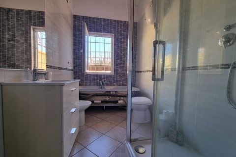 Villa a Elmas, Cagliari, Elmas - € 220.000 | Ref: GT71 - foto 10