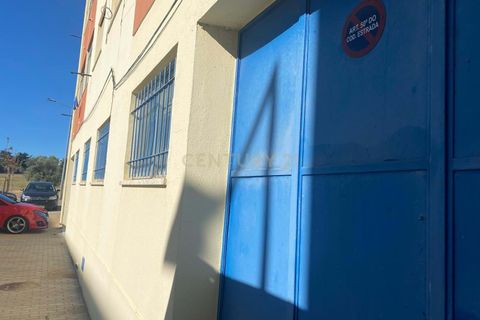 Erhvervsejendom i Setubal, Setubal, Setubal - € 220.000 | Ref: C0237-03600 - foto 1