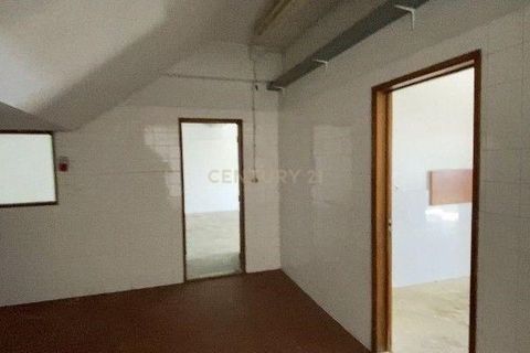 Erhvervsejendom i Setubal, Setubal, Setubal - € 220.000 | Ref: C0237-03600 - foto 10