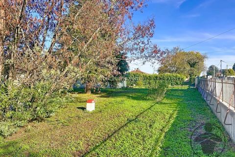 Helårsgrund i Coutras, Gironde, Coutras - € 90.200 | Ref: 86233251 - foto 2