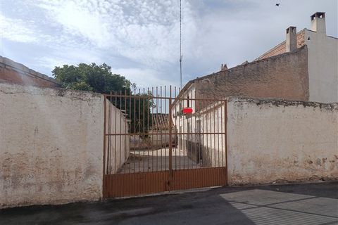 Landsbyhus i Baza, Granada, Baza - € 77.500 | Ref: 237 - foto 1