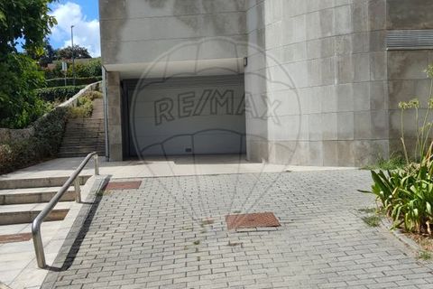 Garage i Guimaraes, Braga, Guimaraes - € 26.500 | Ref: 121751272-60 - foto 1