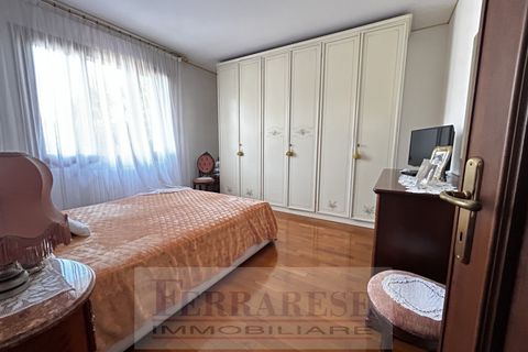 Villa i Stra, Venice, Stra - € 330.000 | Ref: I02 - foto 12
