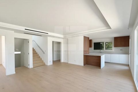 Rækkehus i Alcabideche, Lisbon, Alcabideche - € 1.320.000 | Ref: MOR_10498 (2) - foto 2
