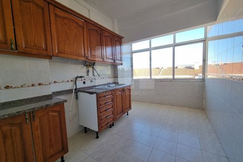 Lejlighed i Carnaxide, Lisbon, Carnaxide - € 308.000 | Ref: ZTRE- 00356 - foto 22