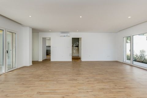 Villa i Odivelas, Lisbon, Odivelas - € 890.000 | Ref: Moradia V 4 1 - foto 4