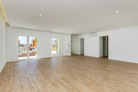 Villa i Odivelas, Lisbon, Odivelas - € 890.000 | Ref: Moradia V 4 1 - foto 6