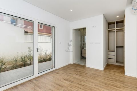 Villa i Odivelas, Lisbon, Odivelas - € 890.000 | Ref: Moradia V 4 1 - foto 10