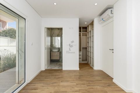 Villa i Odivelas, Lisbon, Odivelas - € 890.000 | Ref: Moradia V 4 1 - foto 11