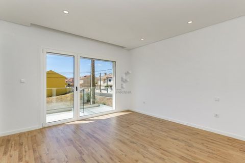 Villa i Odivelas, Lisbon, Odivelas - € 890.000 | Ref: Moradia V 4 1 - foto 21