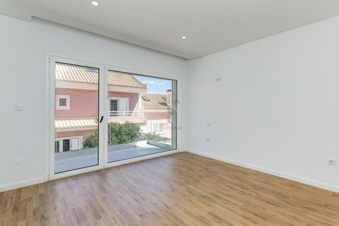 Villa i Odivelas, Lisbon, Odivelas - € 890.000 | Ref: Moradia V 4 1 - foto 33