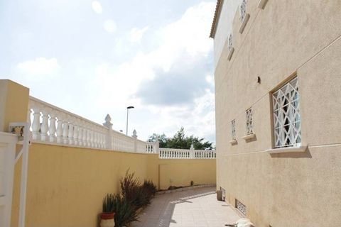 Villa i Torrevieja, Alicante, Torrevieja - € 539.000 | Ref: MLSC9630287 - foto 29