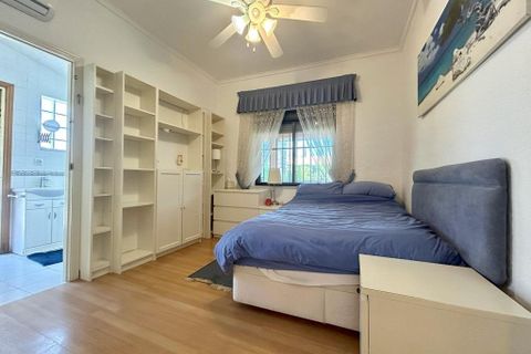 Villa i Cabo Roig, Alicante, Cabo Roig - € 790.000 | Ref: 12786 - foto 31