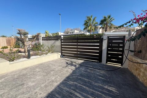 Villa i Finestrat, Alicante, Finestrat - € 720.000 | Ref: 10118 - foto 38