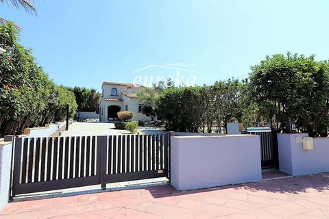 Villa in Peralada, Gerona, Peralada - € 950.000 | Ref: 2306 - foto 16