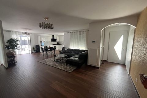 Villa a Viriat, Ain, Viriat - € 399.000 | Ref: 416243JYB - foto 3