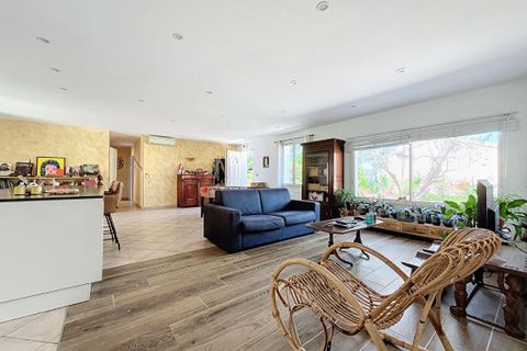 Villa i Saint-Sulpice-la-Pointe, Tarn, Saint-Sulpice-la-Pointe - € 325.000 | Ref: 413129BBON - foto 5