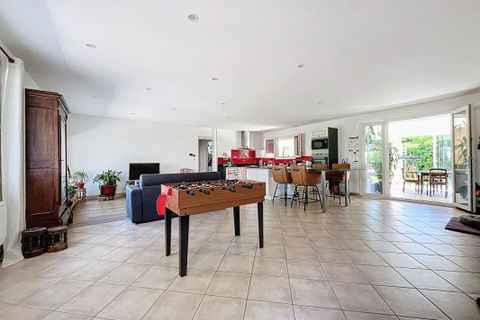 Villa i Saint-Sulpice-la-Pointe, Tarn, Saint-Sulpice-la-Pointe - € 325.000 | Ref: 413129BBON - foto 6
