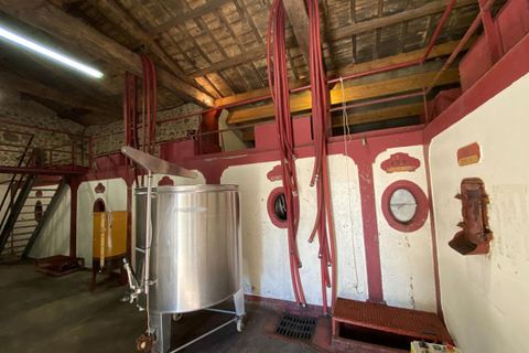 Erhvervsejendom i Libourne, Gironde, Libourne - € 1.575.000 | Ref: 407701B-BUSINESS - foto 2