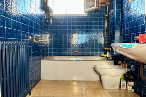 Villa a Chassieu, Rhone, Chassieu - € 589.000 | Ref: 421649ASIO - foto 8