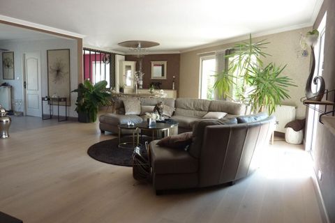 Villa a Cholet, Maine-et-Loire, Cholet - € 445.000 | Ref: 413940BGR - foto 6