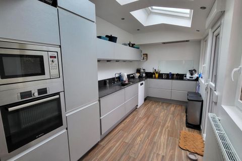Villa i Saint-Quentin, Aisne, Saint-Quentin - € 365.000 | Ref: 404104FAN - foto 4
